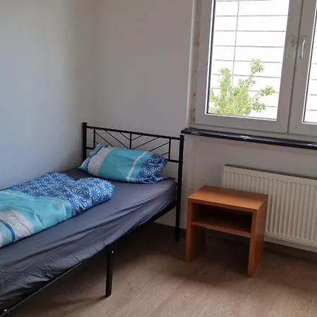 Apartment Schöne Monteurwohnung Fewo mit 6 Schlafzimmern im Zentrum von Bingen