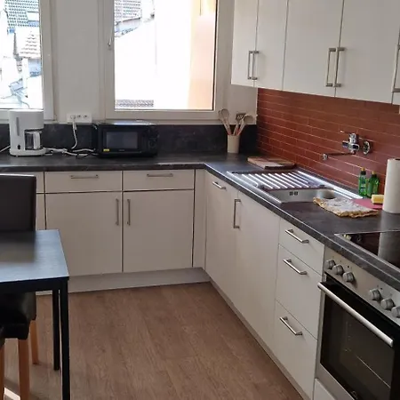 Schöne Monteurwohnung Fewo mit 6 Schlafzimmern im Zentrum von Bingen Apartment Bingen am Rhein
